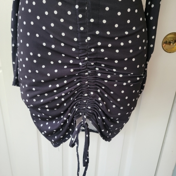 NWT Pretty Little Thing Polka Dot Ruched Front Long Sleeve Bodycon Dress 8 - Picture 13 of 13